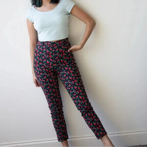 Vintage Style Cherry Print Stretchy Capri Pants Retro 50s Pin Up Halloween